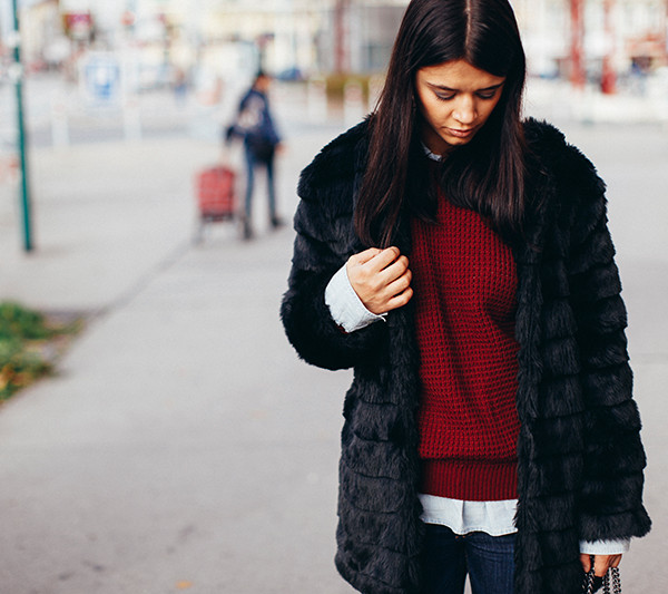 1 PIECE 3 LOOKS – FLUFFY COAT