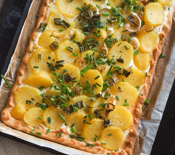 Flammkuchen mit Kartoffeln